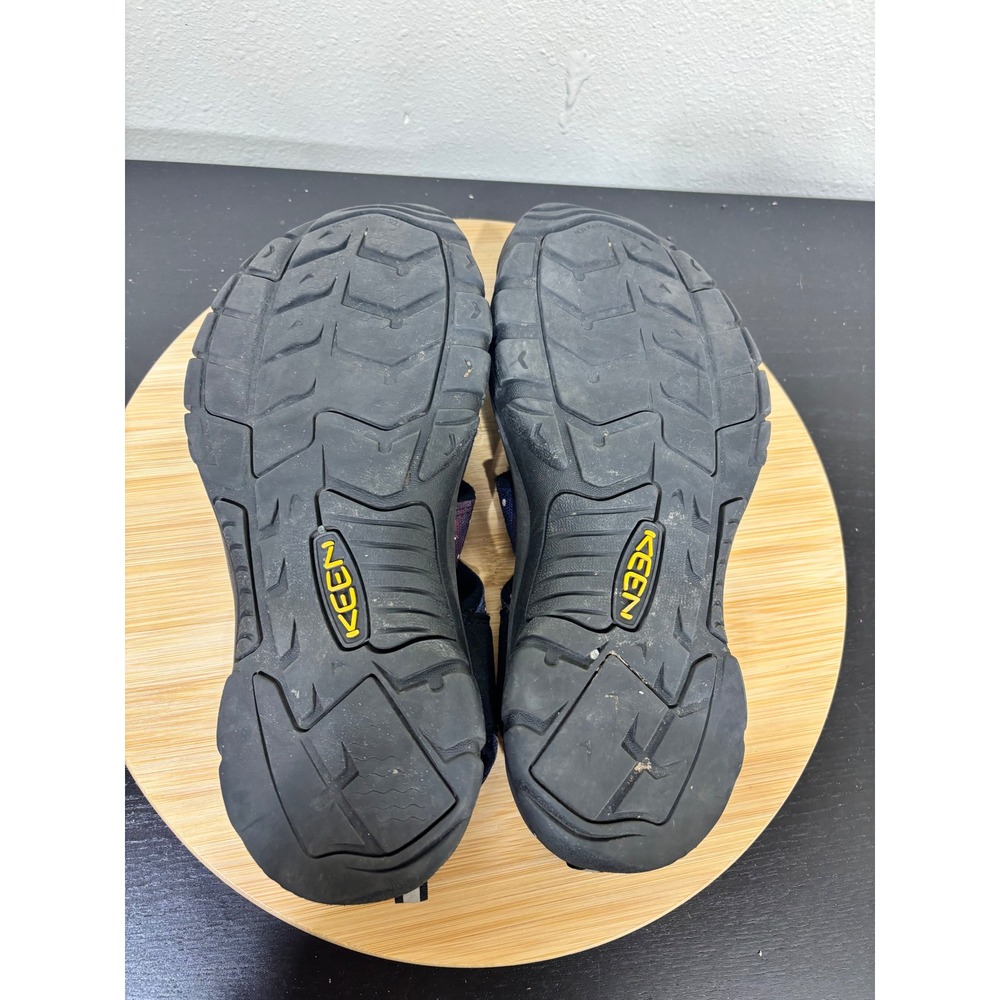 KEEN Newport H2 Sandals Men 10 Galaxy Purple Black Waterproof Hiking Shoes Flaw - Picture 11 of 12